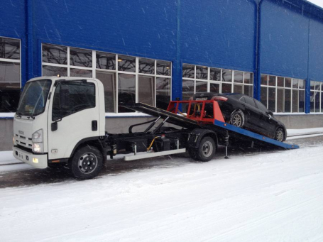 Эвакуатор Isuzu 75 со сдвижной платформой