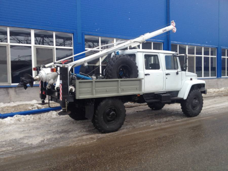 Бурильно-крановая машина БКМ-317 на ГАЗ-33088