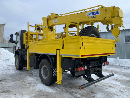 IVECO EUROCARGO бурильно-крановая машина (БКМ)