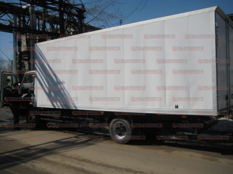 Изотермический фургон Hino 300 