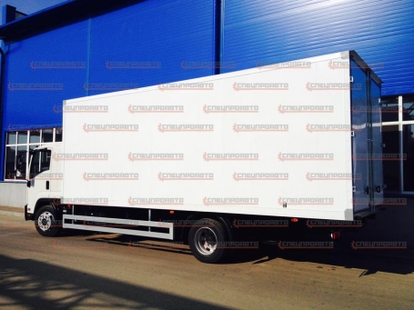 Промтоварный фургон Isuzu 90